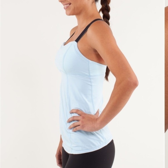 Lululemon Run: Catch Me Tank purple size 6 excellent condition - Picture 8 of 11